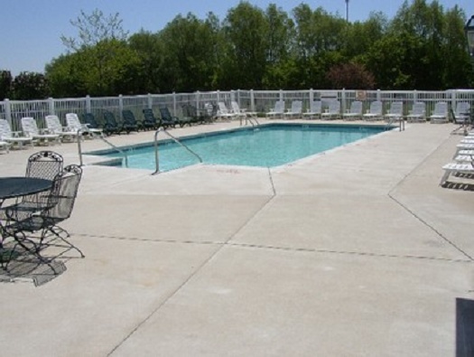 Outdoor Swimming Pool